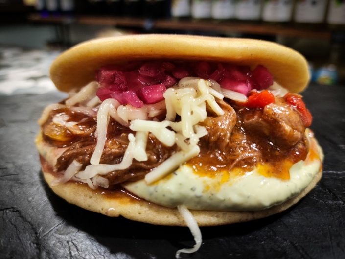 El Perequén 04 Canary Street Food Restaurante Canario en Mercado San Fernando